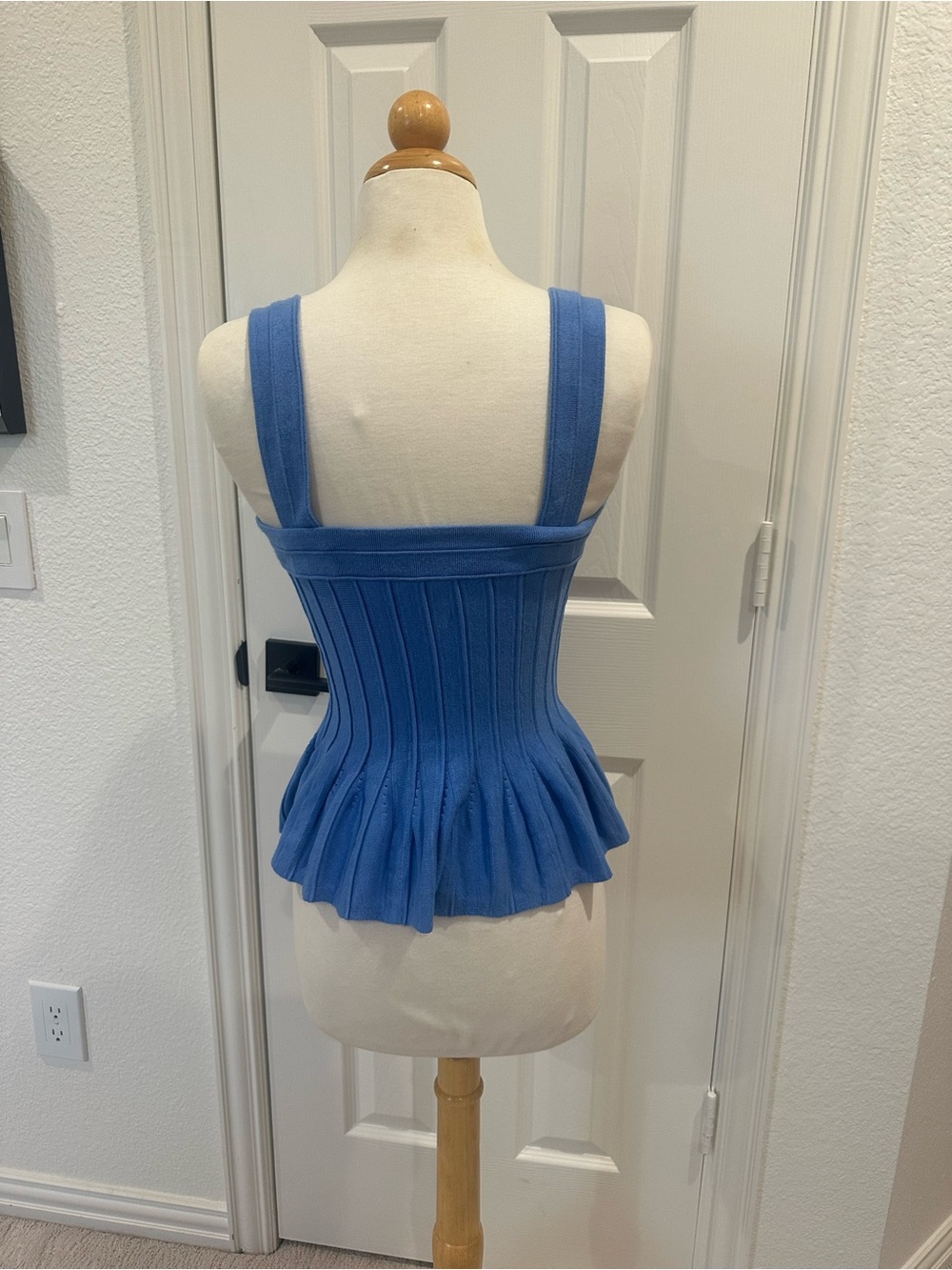 Set of Two Express Peplum Sweater Tank Tops-Size M - Picture 6 of 11